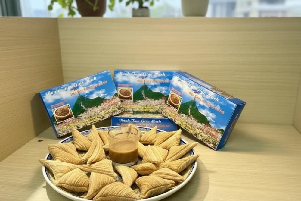 Bánh tam giác mạch.